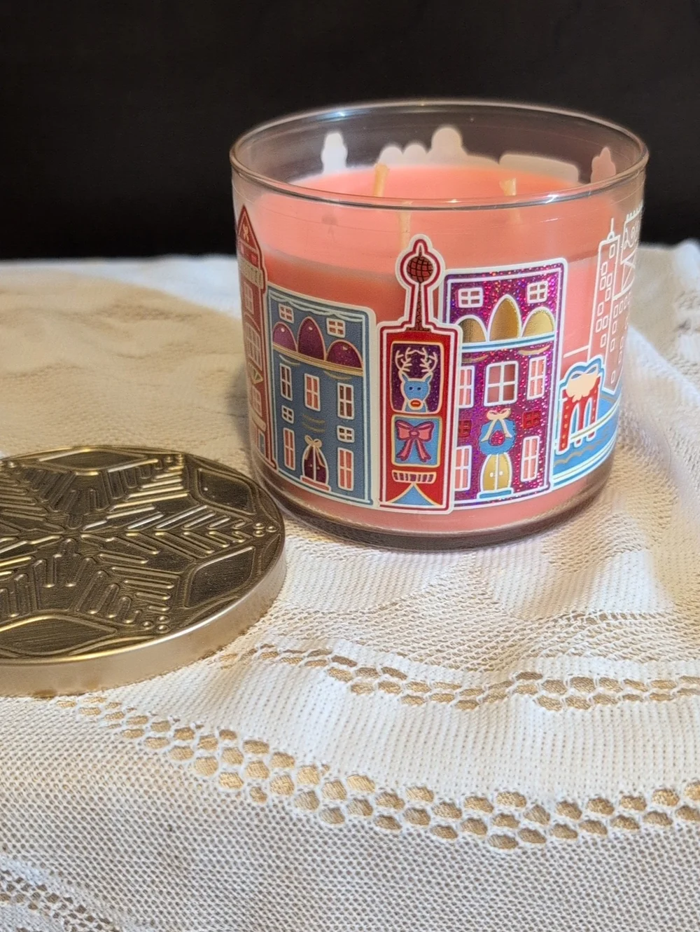 Bath & Body Works Pink New York Cherry Cheesecake 3-Wick Candle, Retired Scent - Picture 4 of 4